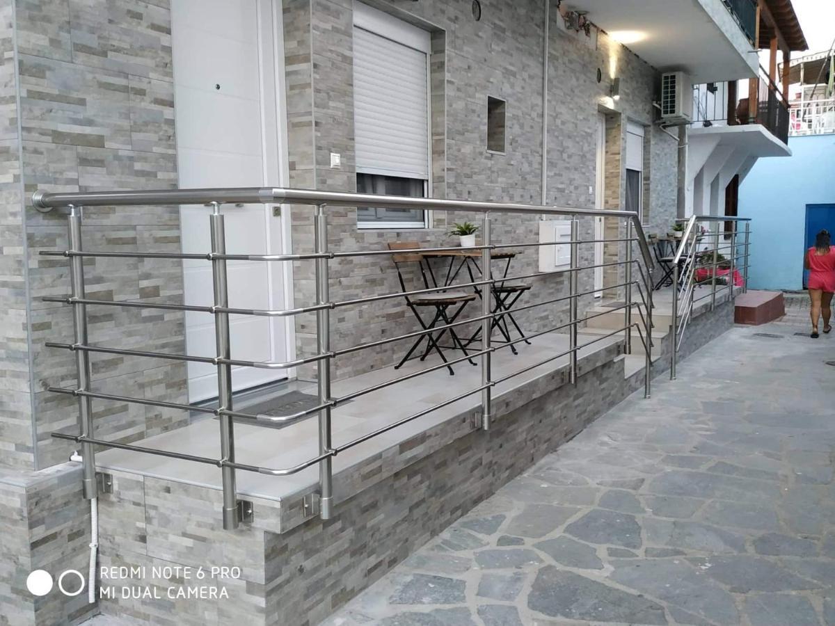 Lavim Apartments سيكيا المظهر الخارجي الصورة